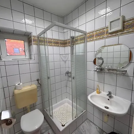 Lejlighedshotel Kristaly 3*