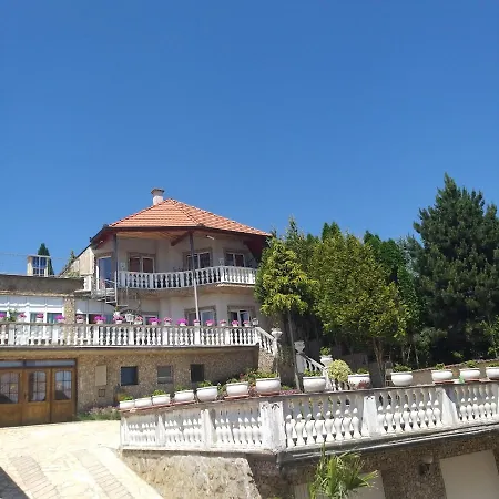 Kristaly Apart Otel Hévíz